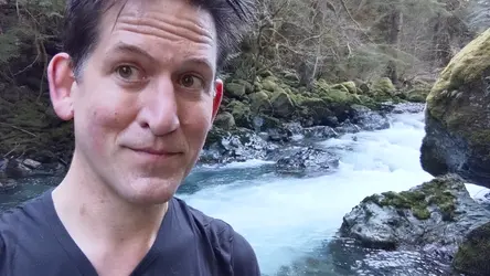 PXL_20210317_215748060.mp4